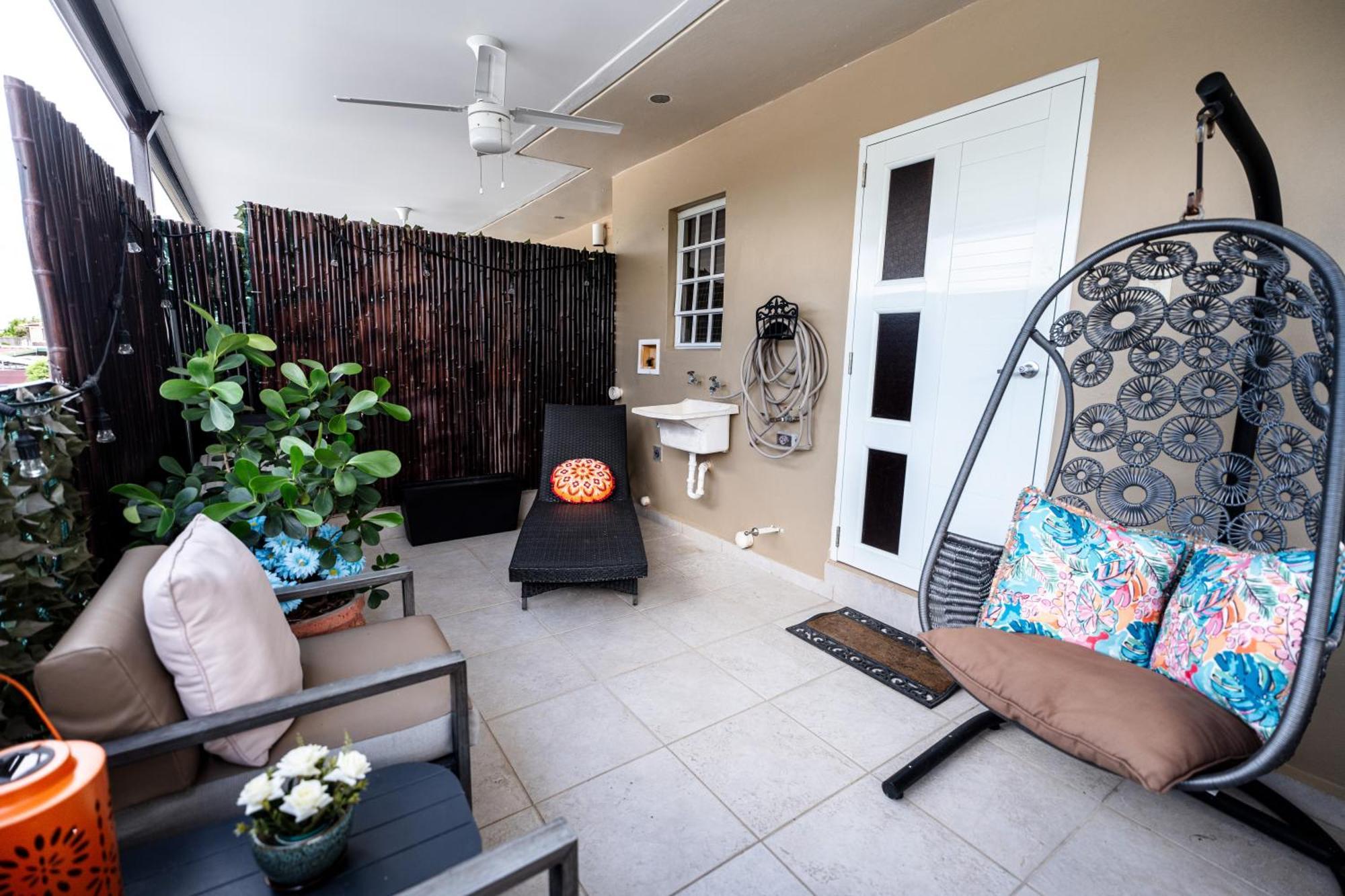 Private Jacuzzi Oasis With Mountain Views And Free Parking Apartment Ponce Ngoại thất bức ảnh